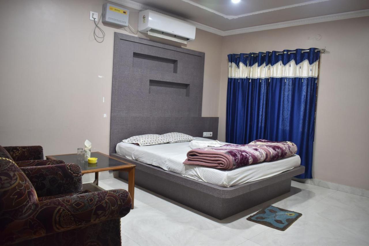Hotel Suraj Balasore 外观 照片